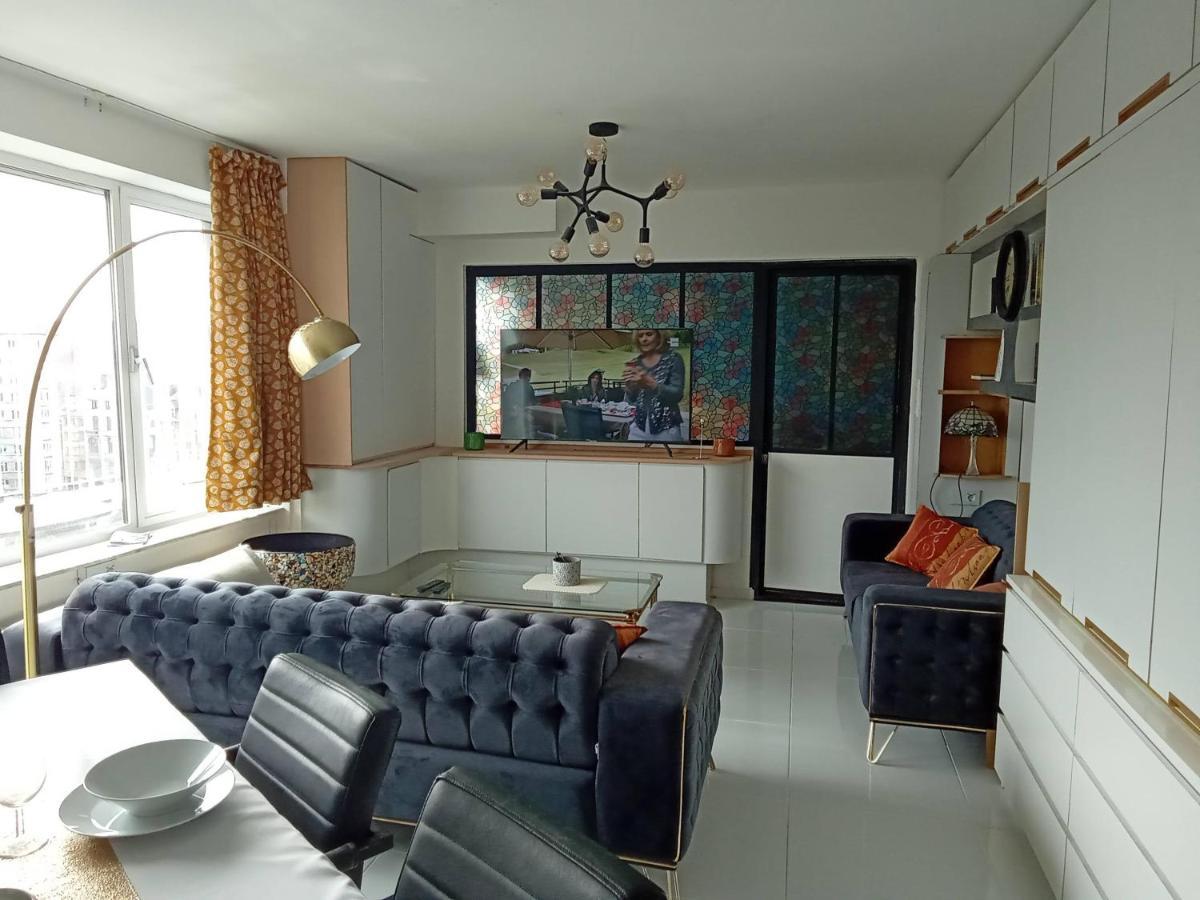 Liege Centre Mediacite Appartement Possible Parking Terrasse Immense 8Eme Pour 2 Personnes Екстер'єр фото